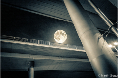 Mond über Riebeckplatz I